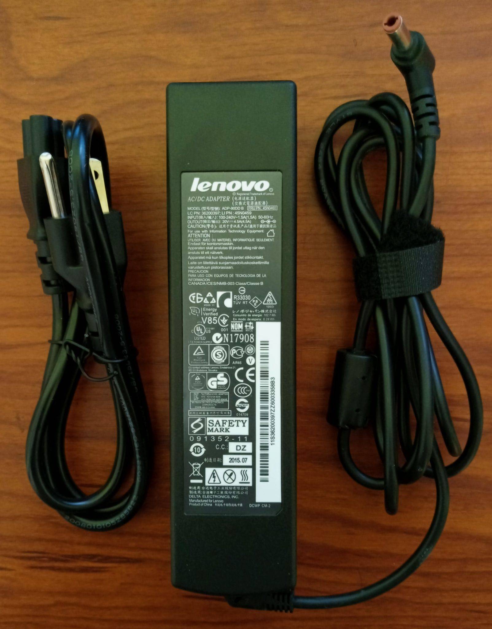 cargador-lenovo-90w-20v-4-25a-punta-caf-5-5-x2-5mm-oem-series-b-g-u-v-y-z-300-400-500-rmc951-b7